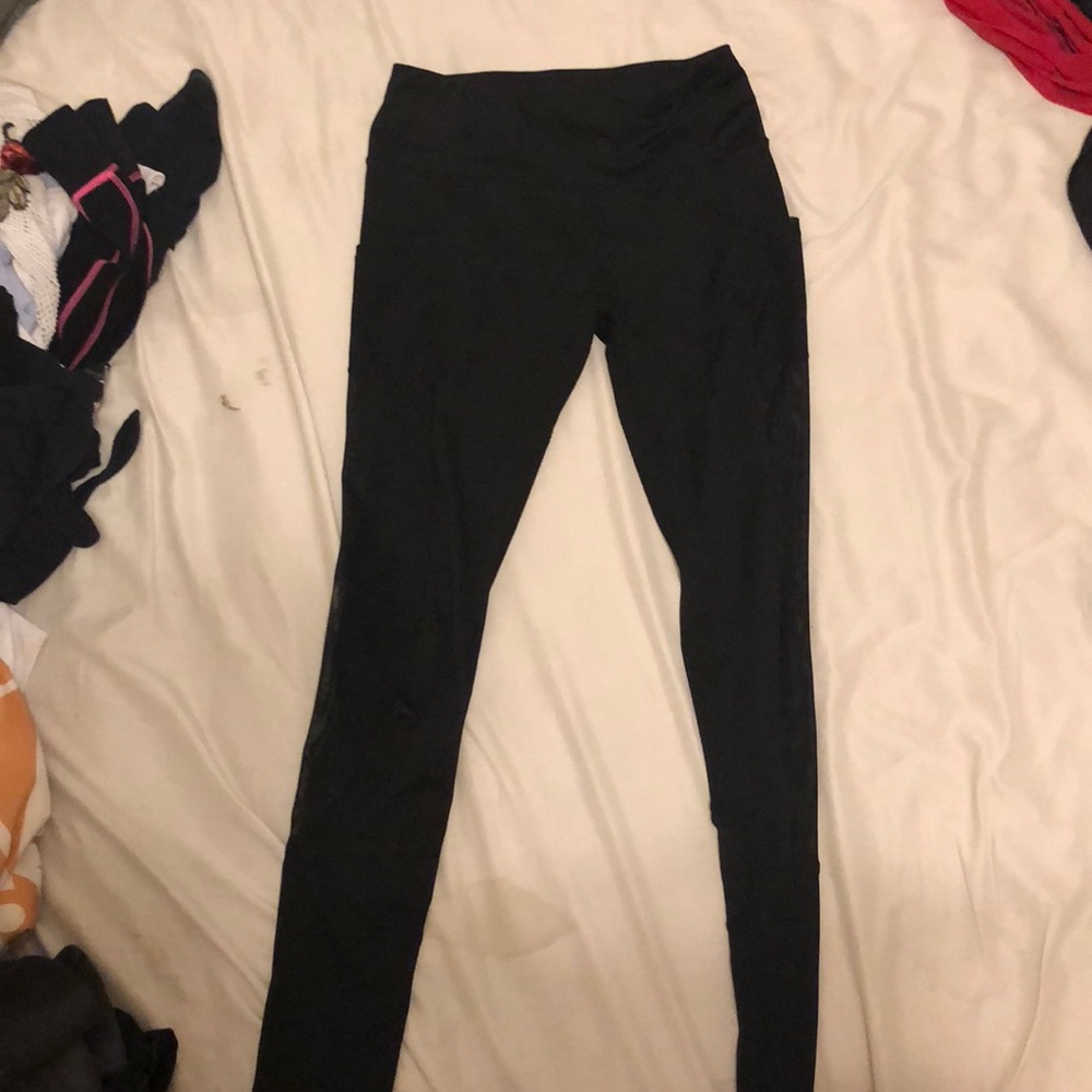 Black mesh leggings